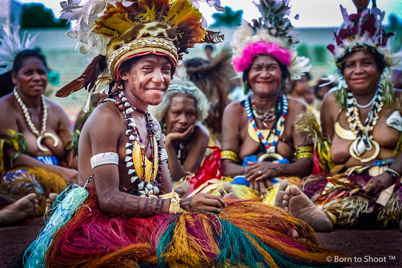 Papua New Guinea, Sing-sing